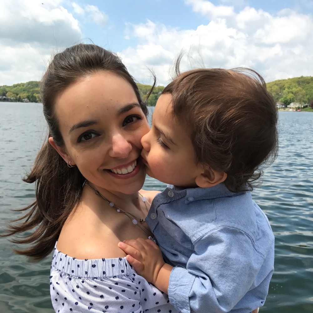 Meet your Posher, Jennifer